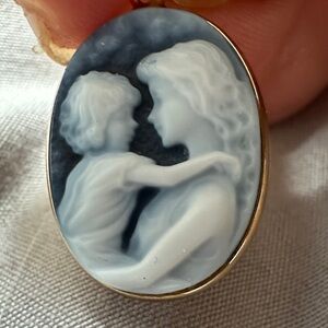 Classic Blue and White Cameo Pendant Necklace - Women Jewelry